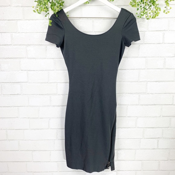 Aritzia Dresses & Skirts - Aritzia Talula Bodycon Dress Gray Sz XS
